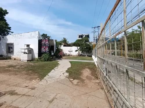 Terreno En Venta En Urb. La Alegría Valencia, A Media Cuadra Del Urologico