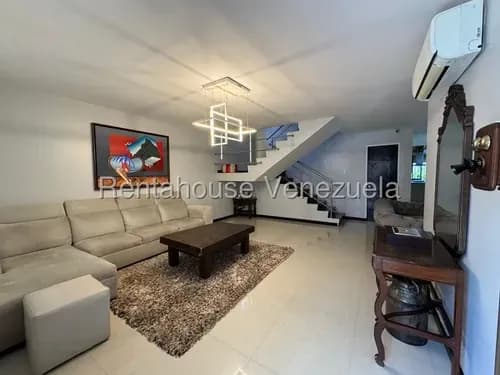 Venta De Hermosa Casa En Colinas De La California. Jm-rc 26:17178