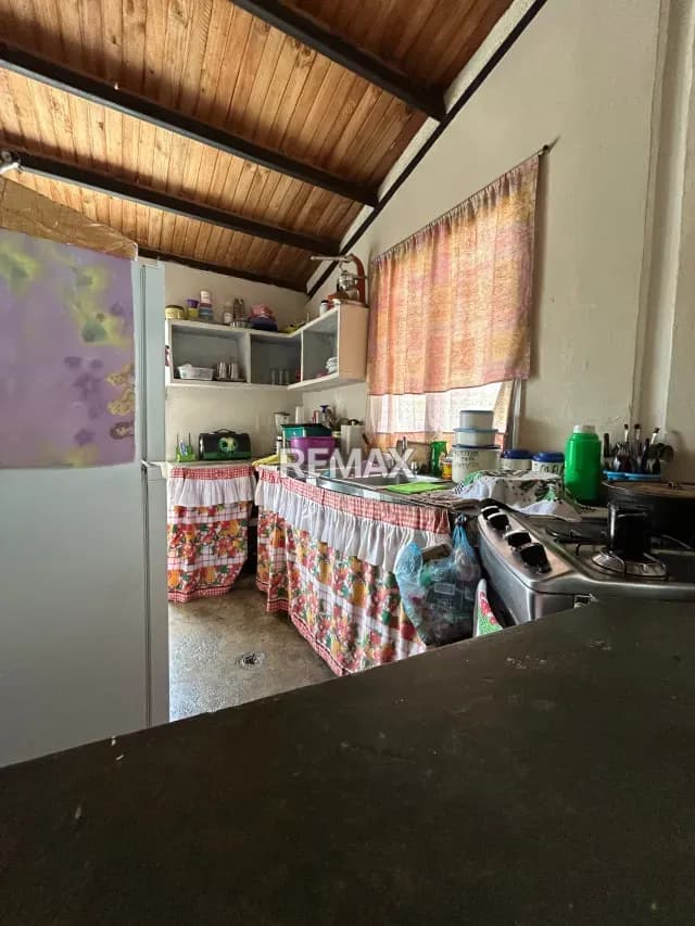 Casa en venta - $25k