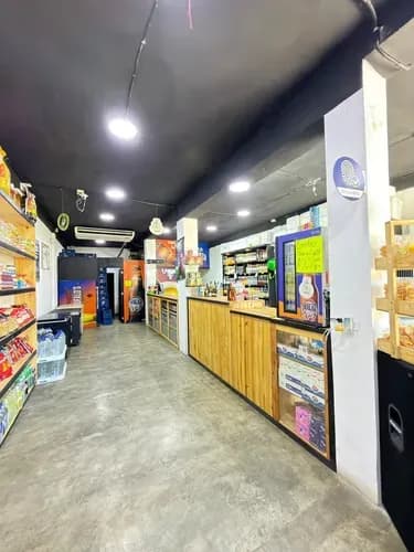 Traspaso De Fondo De Comercio Licorería 100% Activa Metraje: 80m2 Ubicación: San Diego, A 100m Del Colegio Los Próceres. Rg