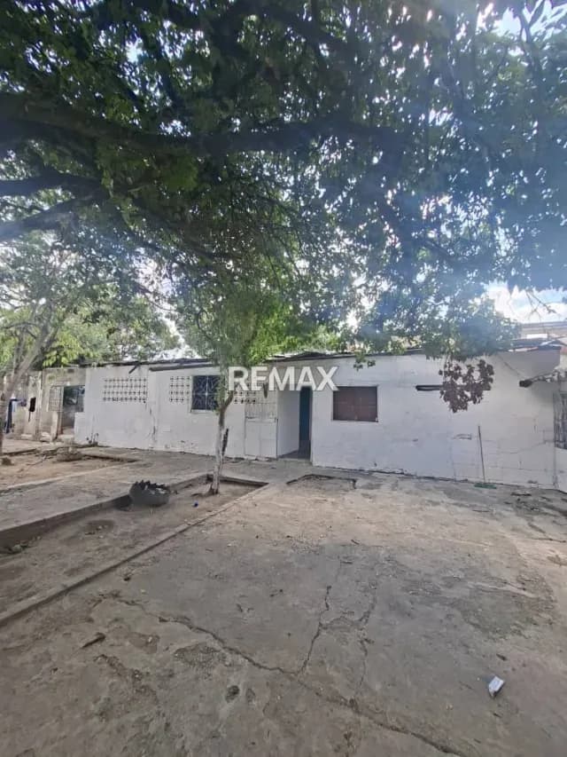 Terreno en venta - $70k