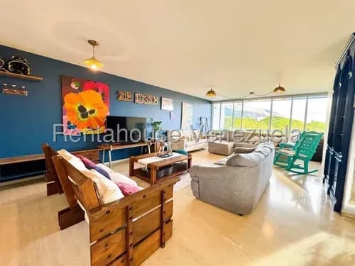 Encantador Apartamento / Remodelado / Elegante / 203 Mts / Venta Mls 25-13645 Los Palos Grandes