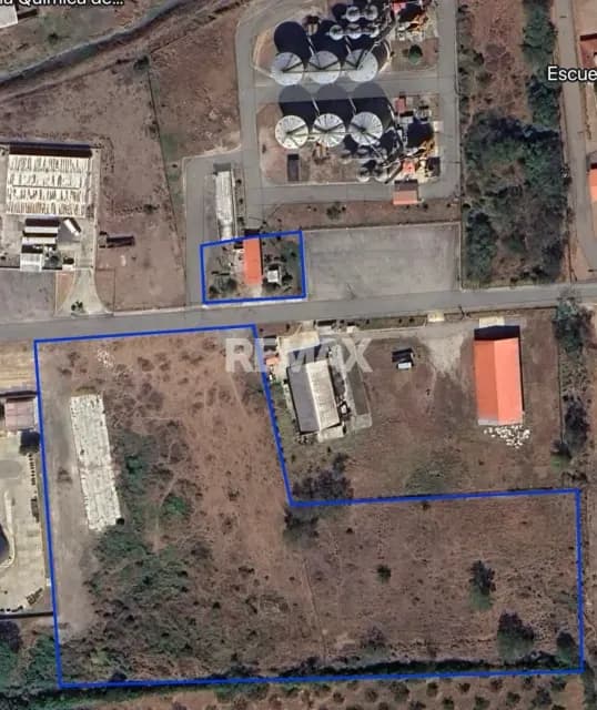TERRENO EN VENTA