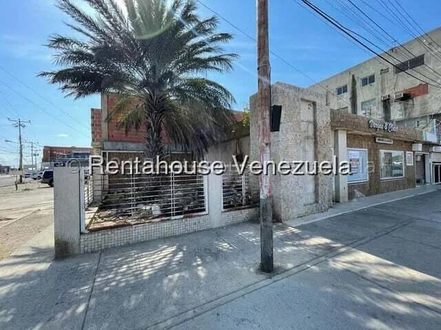 Comercial (Local Comercial) en Venta en Punto Fijo, Falcon