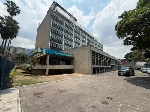 Se Vende/alquila Edificio 17500m² San Bernardino
