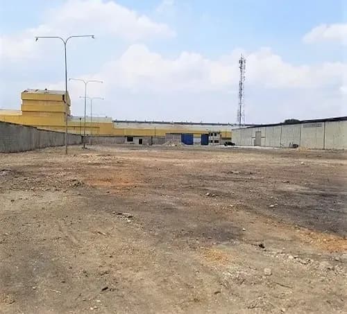 Terreno Industrial En La Urbanización Calicanto, Sector Flor Amarillo. Plt-207