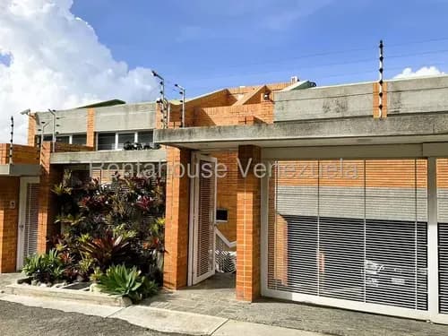 Townhouse En Venta En Los Naranjos Del Cafetal Cv # 26-6052 Yf