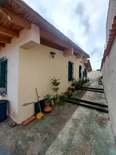 Casa De 4 Hab 3 Baños 4 Puestos Un Nivel