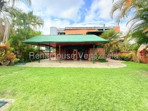 Ir // Hermosa Casa En Venta - Lomas De La Lagunita // Mls #26-18552