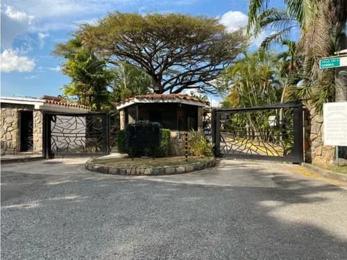 Townhouse En Venta En Conjunto Residencial Valle Escondido Ej-9704488
