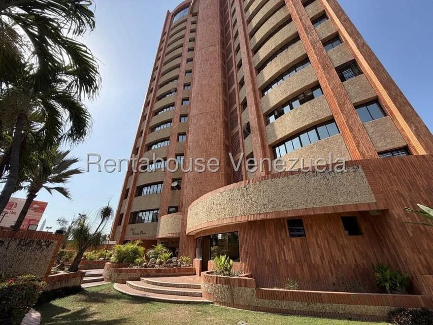 Apartamento (1 Nivel) en Alquiler en Maracaibo, Zulia