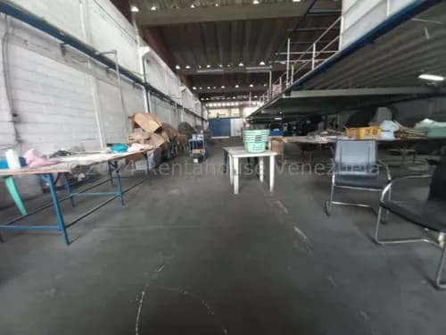 Lcda. Milagros Inmuebles Nazareth Galpon Industrial En Venta En Barquisimeto Lara Zona Industrial Ii. Codigo Del Inmueble 25-7606 Economica Comercial Economico