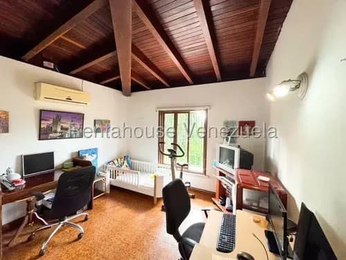 Casa En Venta En Cerro Verde Jr