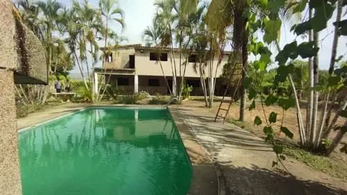 Casa-quinta En Safary Country Club (mar-ang)