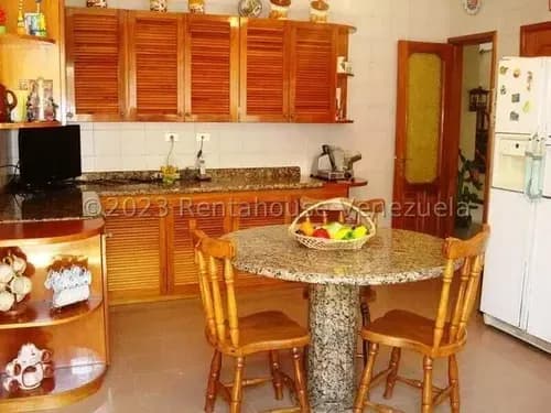 Casa En Venta Clnas Santa Monica Yrc 23-26337