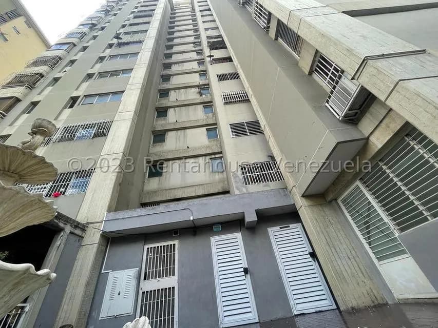 Apartamento (Penthouse) en Venta en Montalban III, Distrito Metropolitano