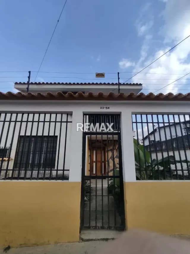 Tu Próximo Hogar: Alquiler de Casa Independiente. Segura y Tradicional