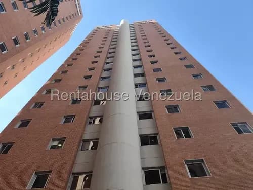 Townhouse En Venta En Los Dos Caminos Vp #26-11914