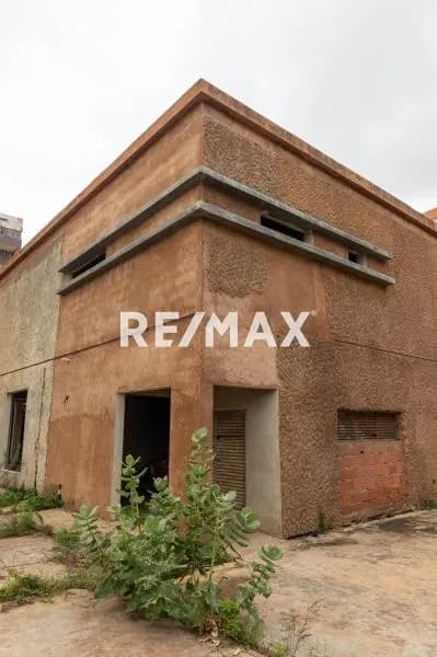Se vende Local Comercial en la calle 72