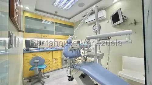 En Alquiler Oportunidad Única: Consultorio Odontológico Full Equipado En C.c. Santa Fe - Julio Morales Rah