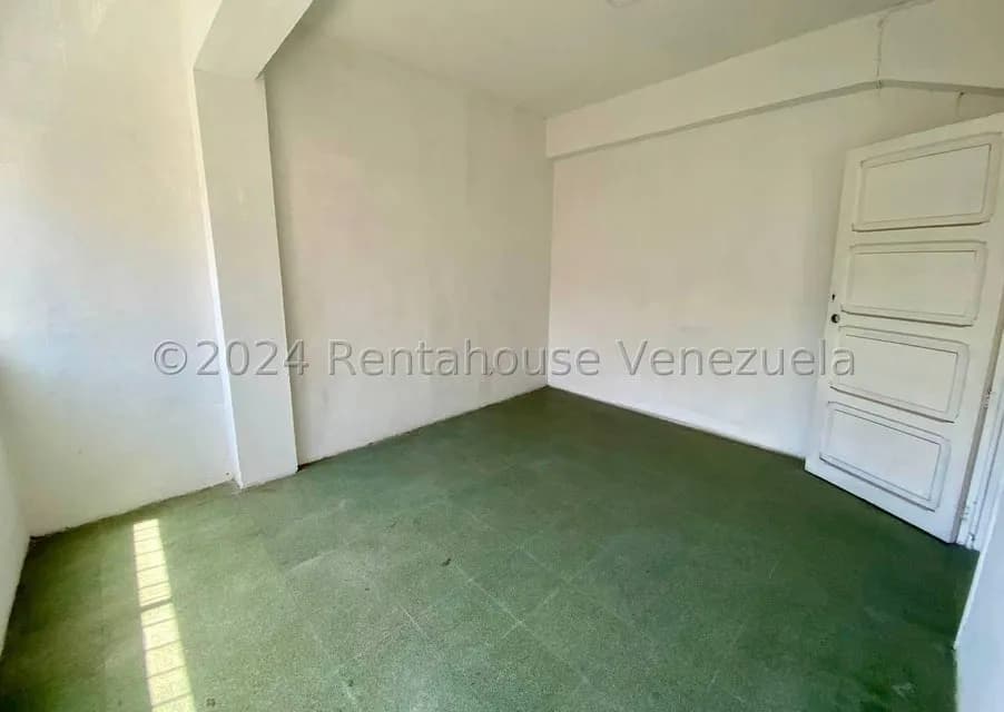 Comercial (Oficina) en Alquiler en Centro, Lara