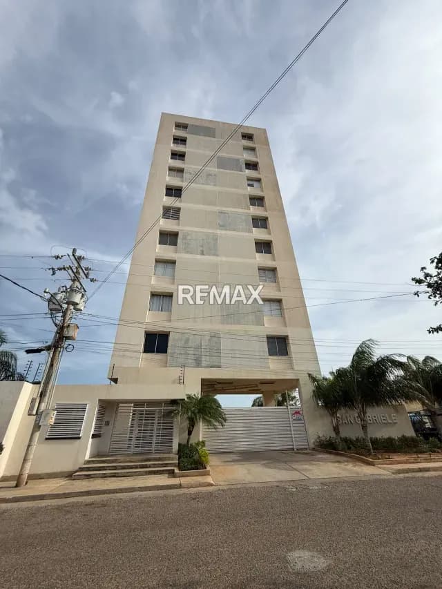 APARTAMENTO EN ALQUILER EDIFICIO SAN GABRIEL MARACAIBO