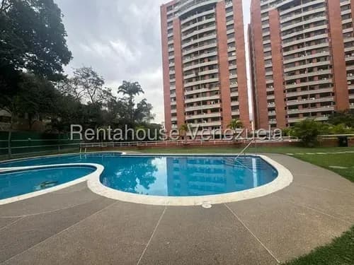 Apartamento Remodelado En Colinas De Los Chaguaramos Cd 26-19005 Lla