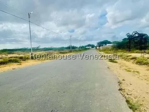 Terreno En Guanadito Sur Disponible Para Construir Tu Propiedad # 26-873