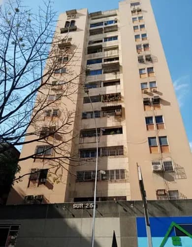 Oficina En Alquiler Centro De Caracas, Esquina De Palma A Miracielos, Av. Lecuna