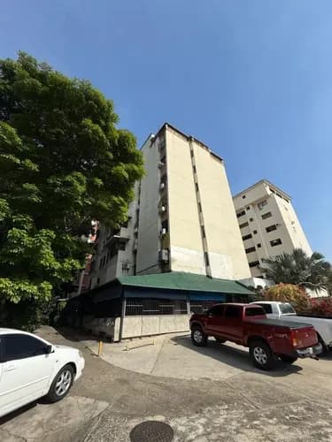 Dr, Inv Degemajo Vende Apartamento En Res, Asturia. Urb. El Trigal Centro De Valencia