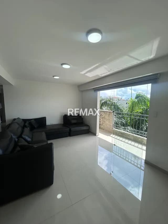 En Venta Moderno Apartamento en Venta en El Centro Metropolitano Javier ubicado en la Avenida Libertador