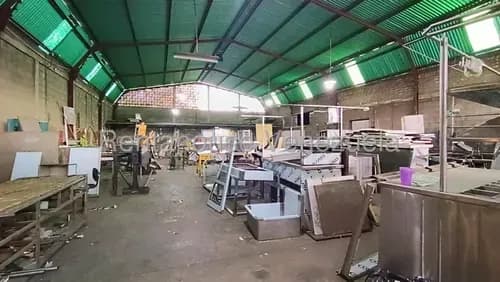 Milagros Inmuebles Galpon Industrial Venta Barquisimeto Lara Av Libertador Economica Comercial Economico Código Inmobiliaria Rent-a-house 25-18059