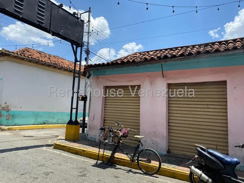 Casa en venta - $33k