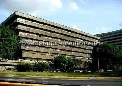 Comercial (Oficina) en Alquiler en Chuao, Distrito Metropolitano