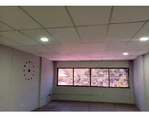 Oficina En Alquiler C.c La Coromoto Big Low Center Ma-98221791