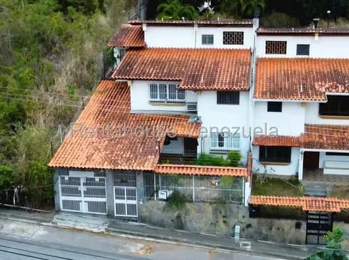 Casa En Venta Urb.miranda 26-12659