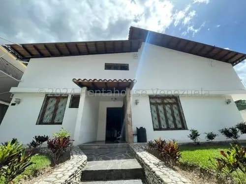Casa En Venta Colinas De Bello Monte 26-7472 Ac