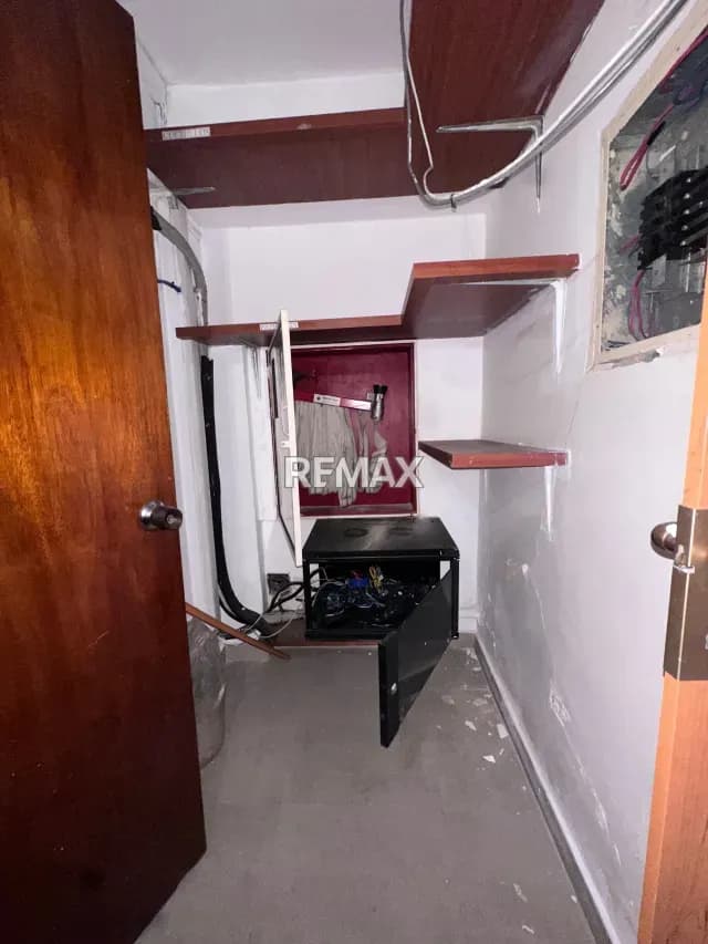 Venta Local Comercial Quinta Crespo