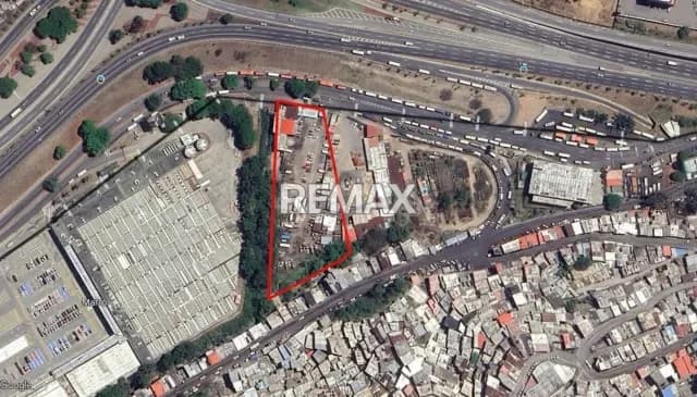 INVIERTE EN SUELO INDUSTRIAL DEL ALTO IMPACTO EN LA URBINA
