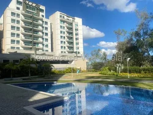 Apartamento En Alquiler,la Lagunita Country Club Mls #26-15609