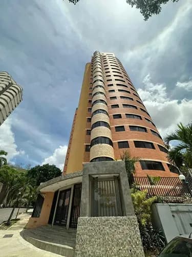 Alquilo Solo Clientes Apartamento En Res Terrazas Del Bosque Urb El Bosque Valencia Edo Carabobo Jrico