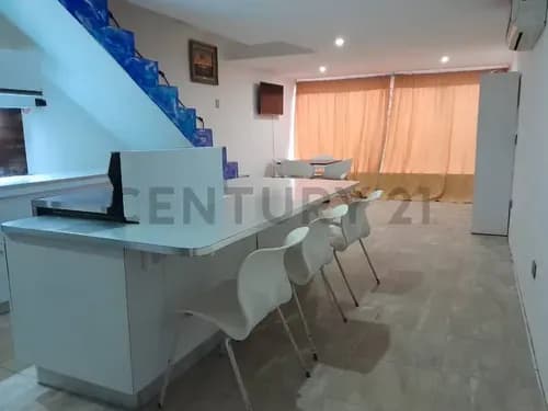 Apartamento En Venta En Puerto La Cruz. C.r Doral Beach