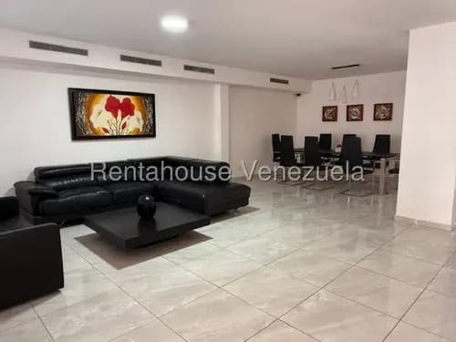 Lld/ Casa En Dentro De Una Urbanización Privada Con Vigilancia 24 Horas En Montalban En Venta 26-17724