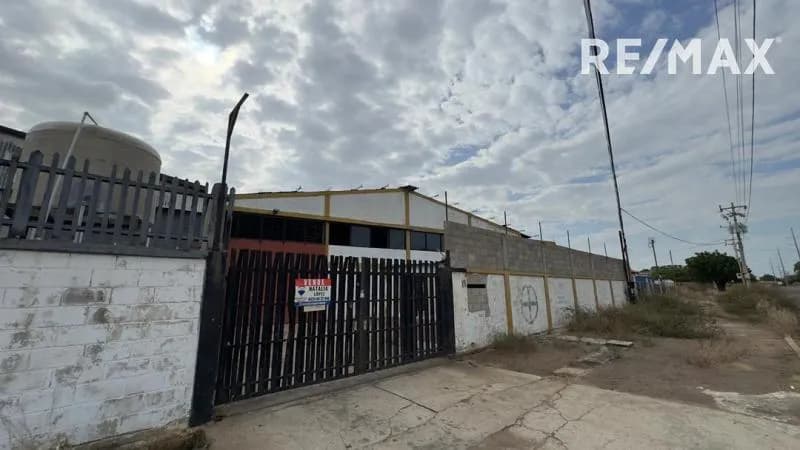 VENTA GALPON EN ZONA INDUSTRIAL