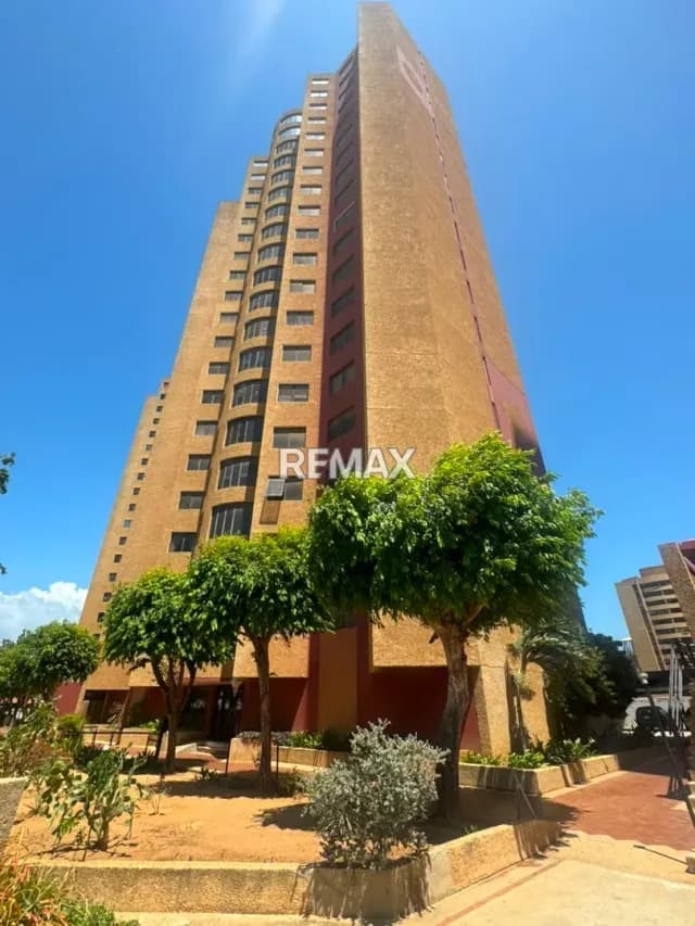 VENDO APARTAMENTO EN RESIDENCIAS PREMIUM