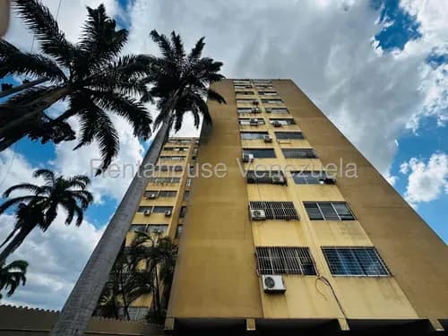 Nataly Zambranp *26-18535 Te Ofrece Este Acogedor Económicoapartamento (1 Nivel) En Alquiler En Centro