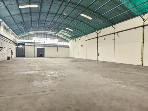 Galpón En Venta Zona Industrial Santa Cruz