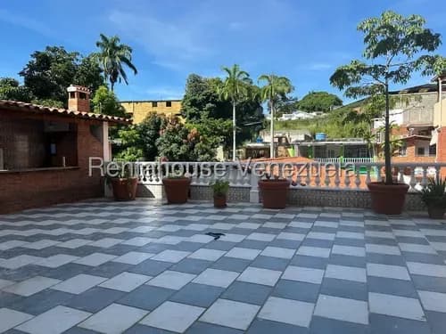 Casa En Venta - Elena Marin - Mls 26-9914