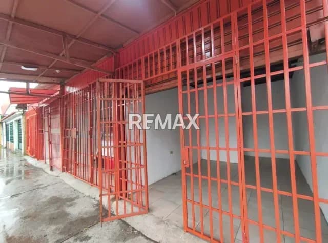 EN ALQUILER LOCAL COMERCIAL EN CABUDARE 16.M2, URB EL RECREO