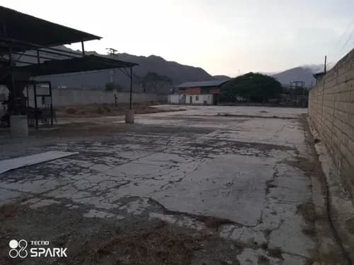 En Venta Terreno Perimetrado Para Maniobrar Gandolas En Yagua En La Variante San Diego A14-07